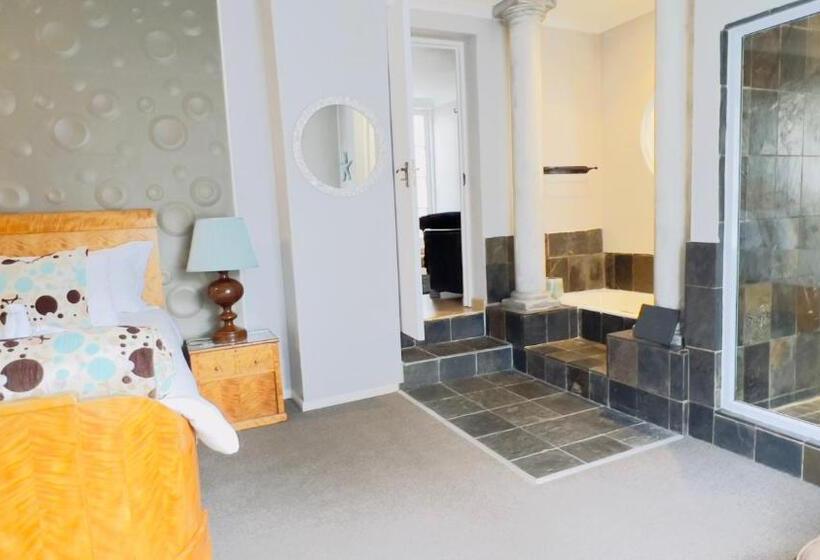 1ベッドルームのスーペリアアパートメント, On The Estuary