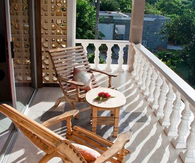 آپارتمان 2 خوابه, Villa De Roses