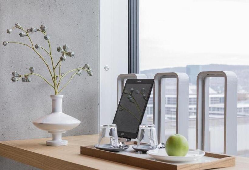 غرفة قياسية لذوى الاحتياجات الخاصة, Placid Hotel Design & Lifestyle Zurich