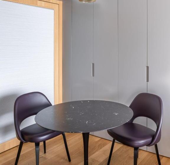 استودیوی استاندارد, Placid Hotel Design & Lifestyle Zurich