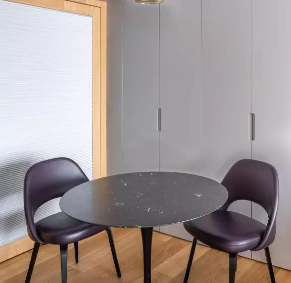 استودیوی استاندارد, Placid Hotel Design & Lifestyle Zurich