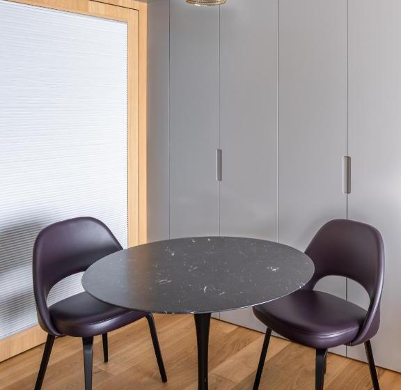 سوییت جونیور, Placid Hotel Design & Lifestyle Zurich