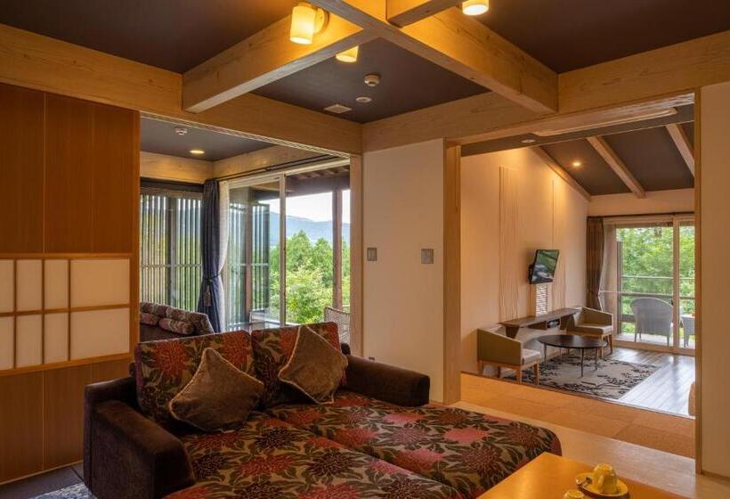 וילה דלוקס חדר שינה 1, Kusayane No Yado Ryunohige