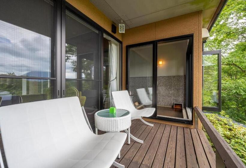 חדר דלוקס, Kusayane No Yado Ryunohige