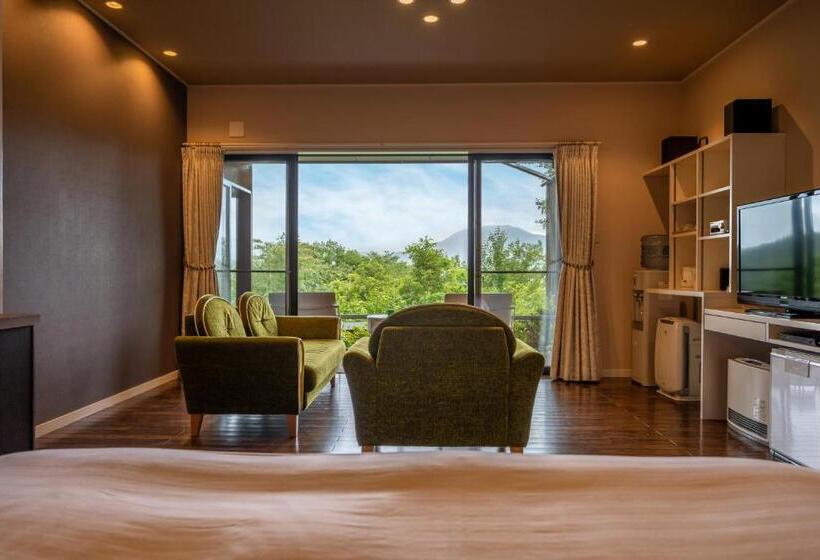 חדר דלוקס, Kusayane No Yado Ryunohige