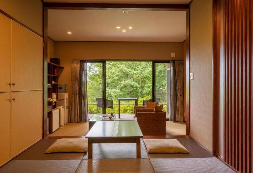 חדר סטנדרט נוף להרים, Kusayane No Yado Ryunohige