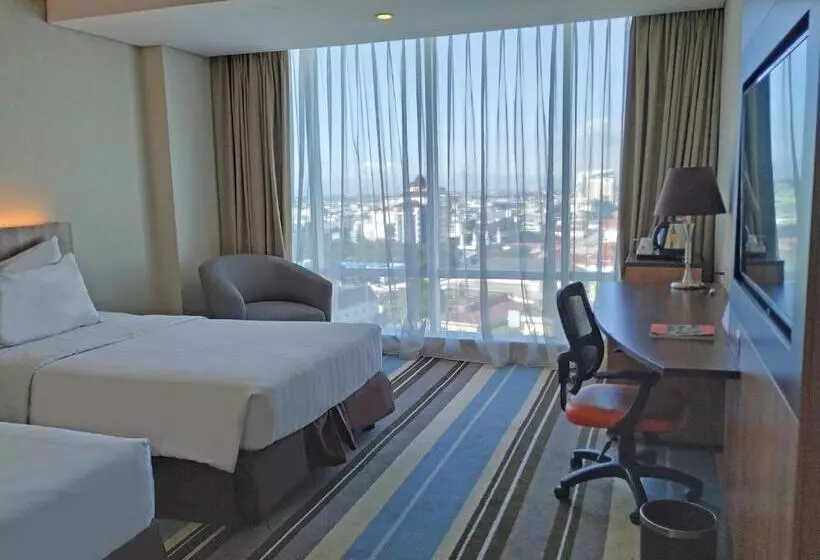 シティビューのデラックスルーム, Swiss Belhotel Makassar