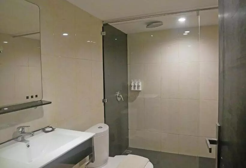 スタンダードルーム, Swiss Belhotel Makassar