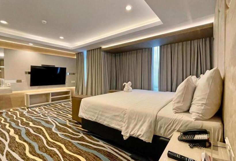 이그제큐티브 스위트, Swiss Belhotel Makassar