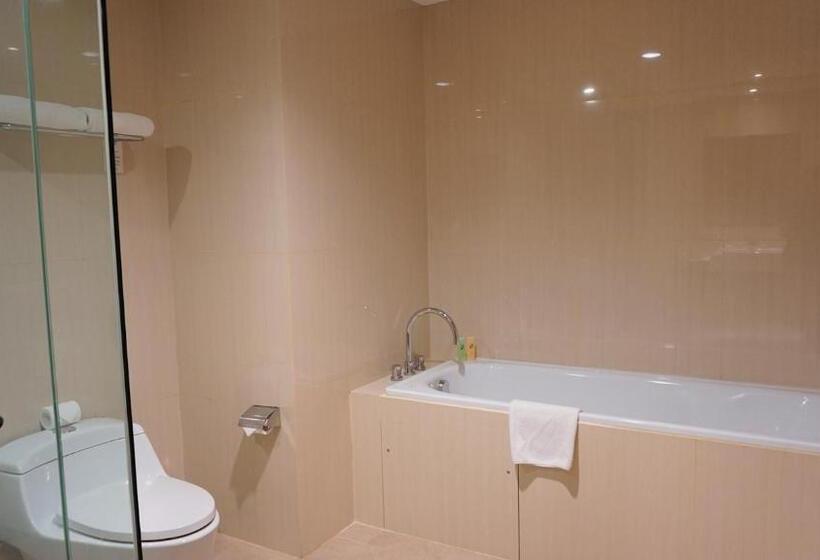 行政套房, Swiss Belhotel Makassar