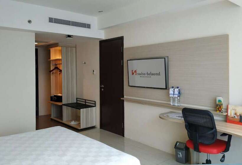 琮城市景观的豪华间, Swiss Belhotel Makassar