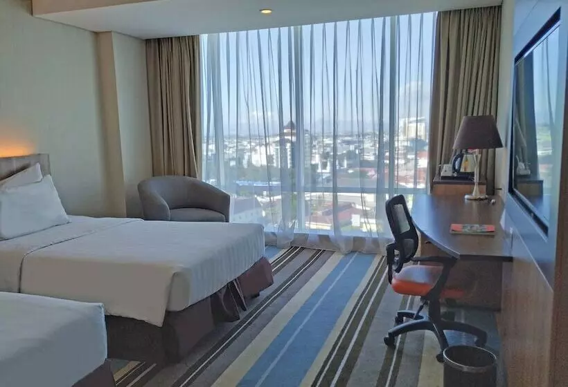 シティビューのデラックスルーム, Swiss Belhotel Makassar