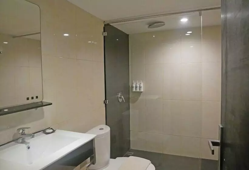 オーシャンビューデラックスルーム, Swiss Belhotel Makassar