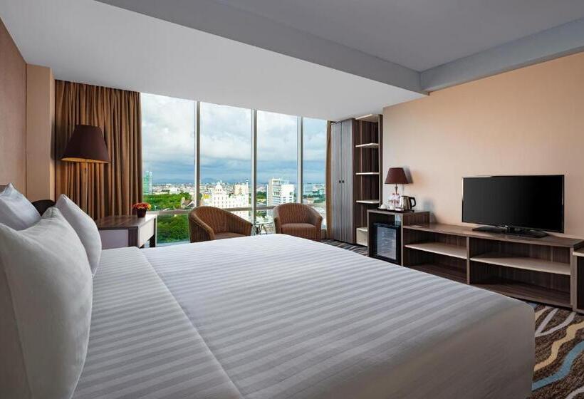 חדר דלוקס נוף לעיר, Swiss Belhotel Makassar