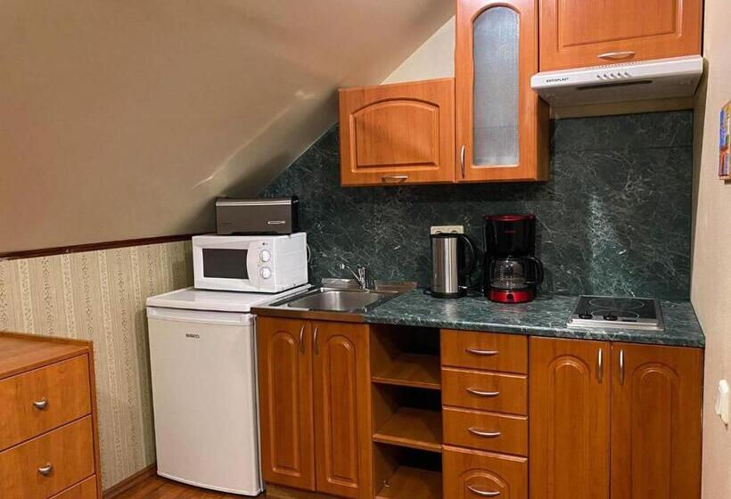 استودیو خانوادگی, Tallinn City Apartments Harju Residence