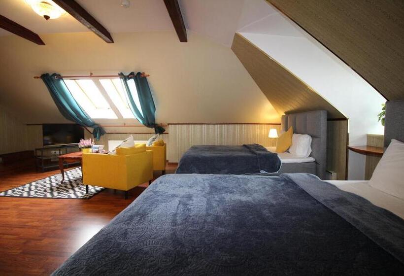 استودیو خانوادگی, Tallinn City Apartments Harju Residence