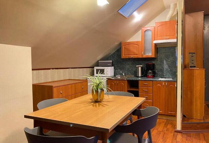 استودیو خانوادگی, Tallinn City Apartments Harju Residence