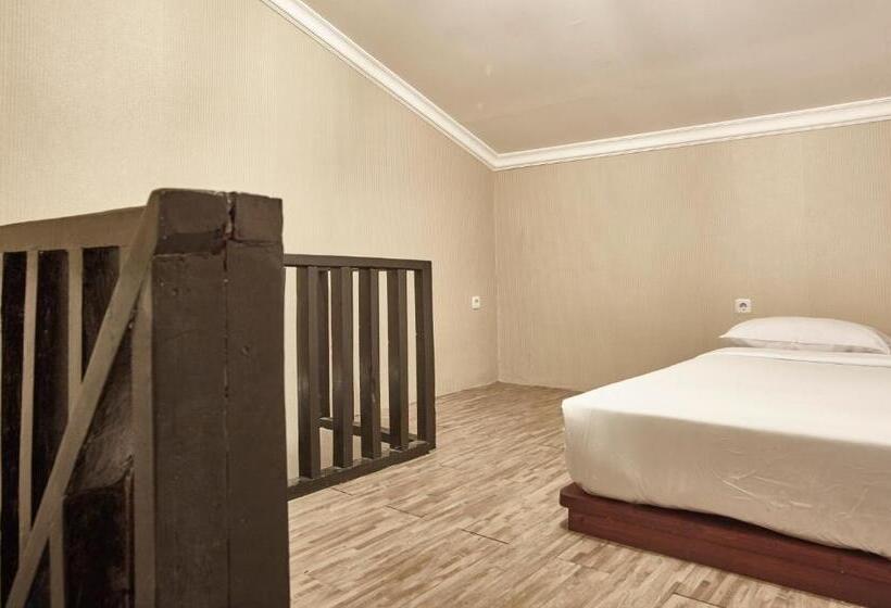 غرفة عائلية, Twins