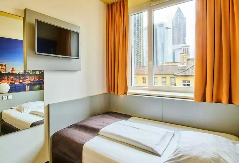 Standard Yhden Hengen Huone, B&b Hotel Frankfurt Hbf