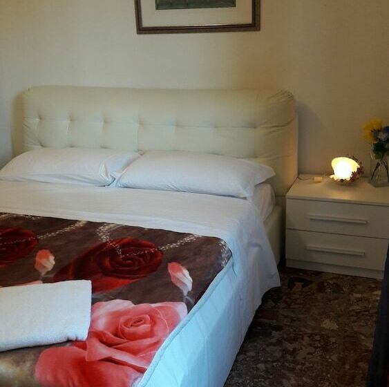 스탠다드 트리플 룸, Ever Green