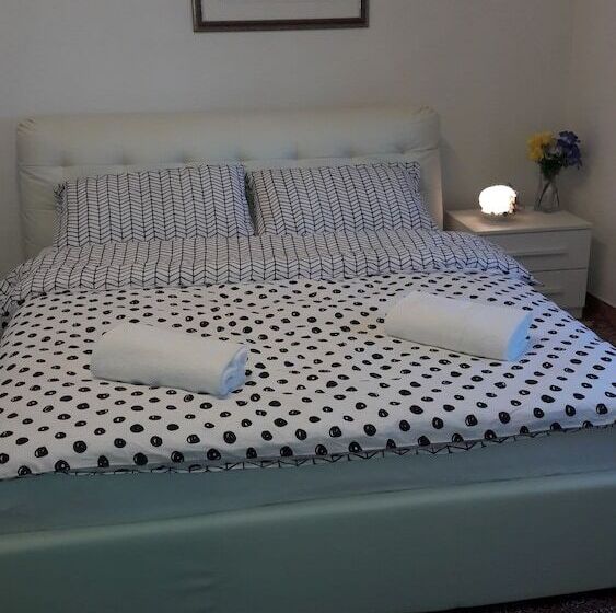 스탠다드 트리플 룸, Ever Green