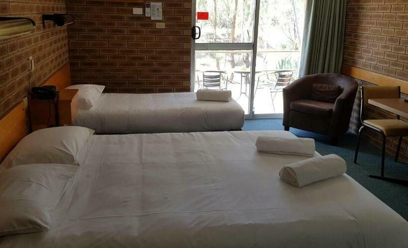 Номер Стандарт, Corowa Golf Club Motel