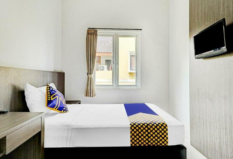 Одноместный Номер Basic, Spot On 90777 D’river Guest House