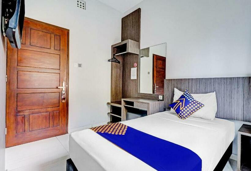 Одноместный Номер Basic, Spot On 90777 D’river Guest House