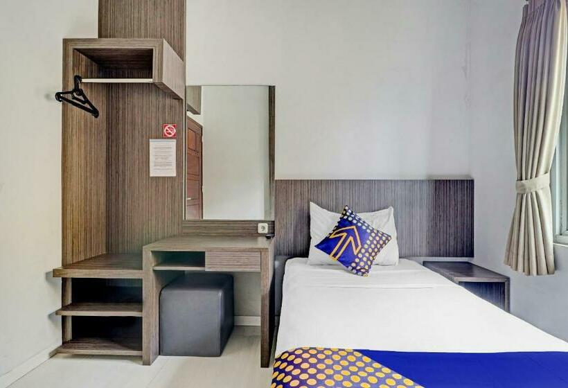 Одноместный Номер Basic, Spot On 90777 D’river Guest House