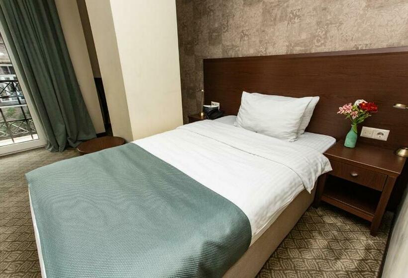 اتاق استاندارد یک نفره, A5