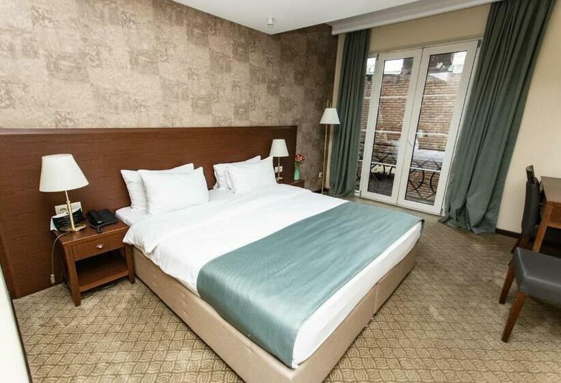 اتاق استاندارد, A5