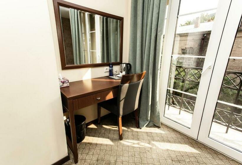 اتاق استاندارد, A5