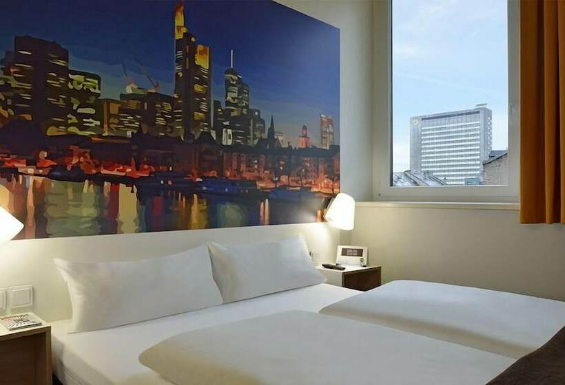Номер Стандарт Трехместный, B&b Hotel Frankfurt Hbf