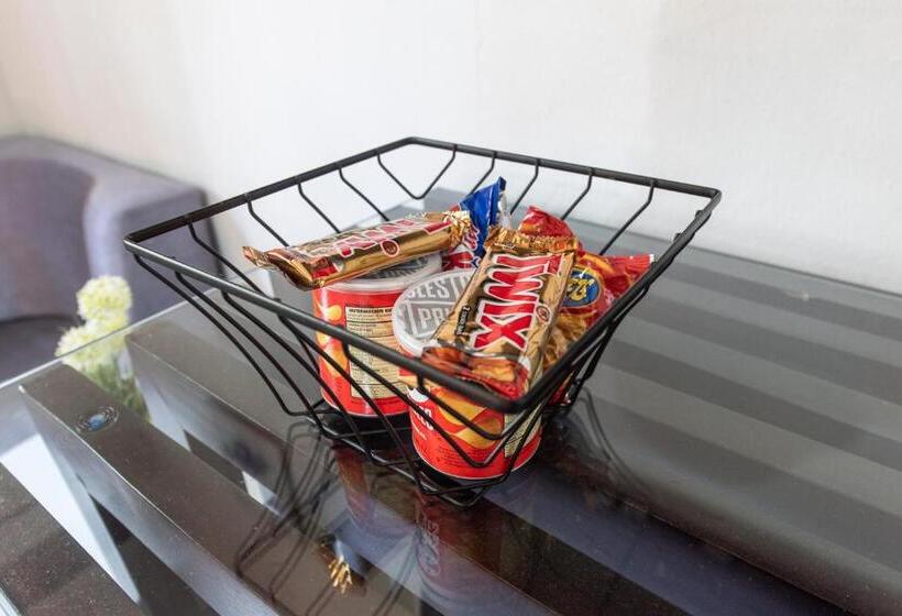 سوییت جونیور, Casa Jum