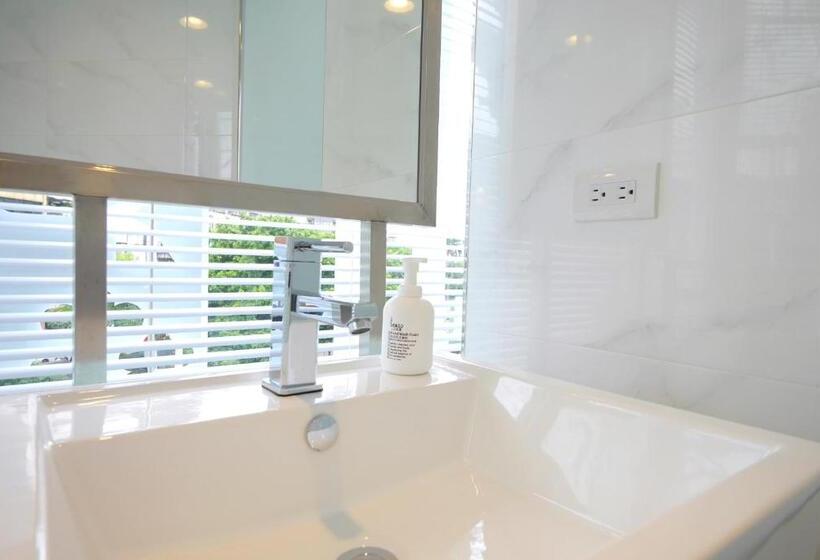 اتاق استاندارد با چشم‌انداز, Shin Sei Bashi