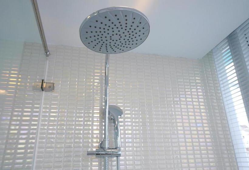 اتاق استاندارد با چشم‌انداز, Shin Sei Bashi