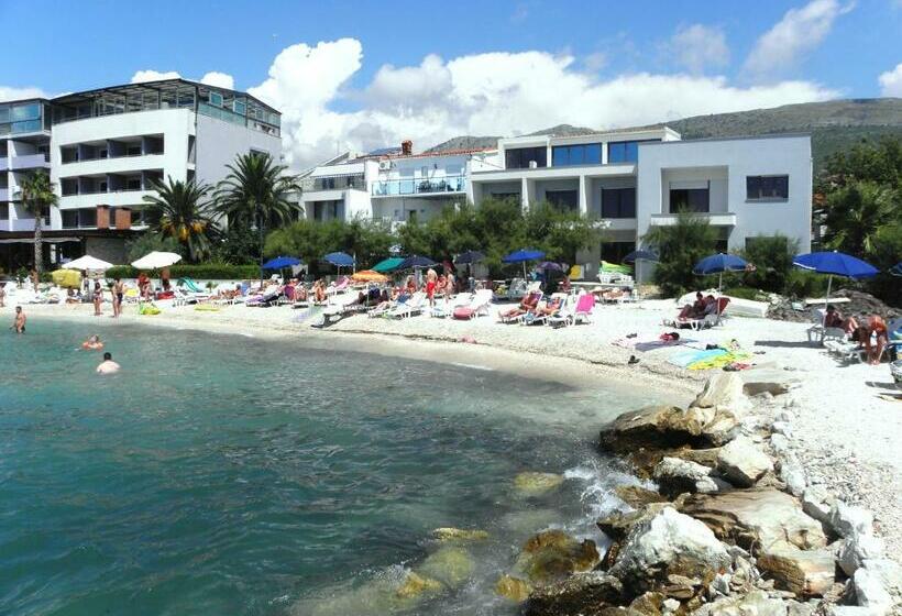 침실 1개 바다 전망 아파트, Beachfront Villa Mediteran