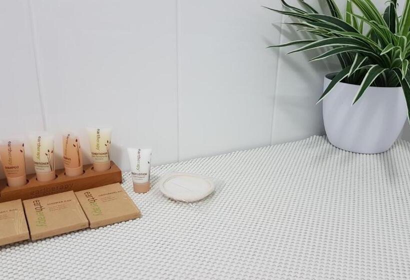 דירת חדר, Coppers Hill Private Accommodation