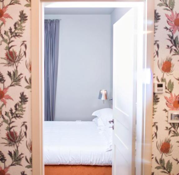 סוויטת ג'וניור עם טרסה, Villa Fontana Relais Suite & Spa