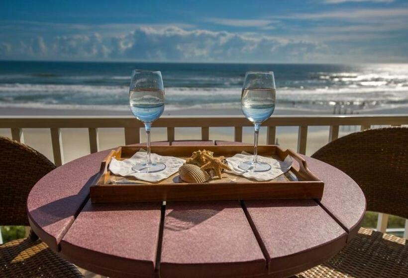 منزل 3 غرف نوم, Family Friendly   Direct Oceanfront Sanibel 303