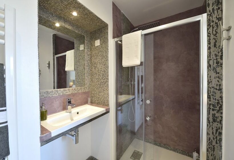 חדר סטנדרט עם מרפסת, B&b Villa Du Roc Fleuri