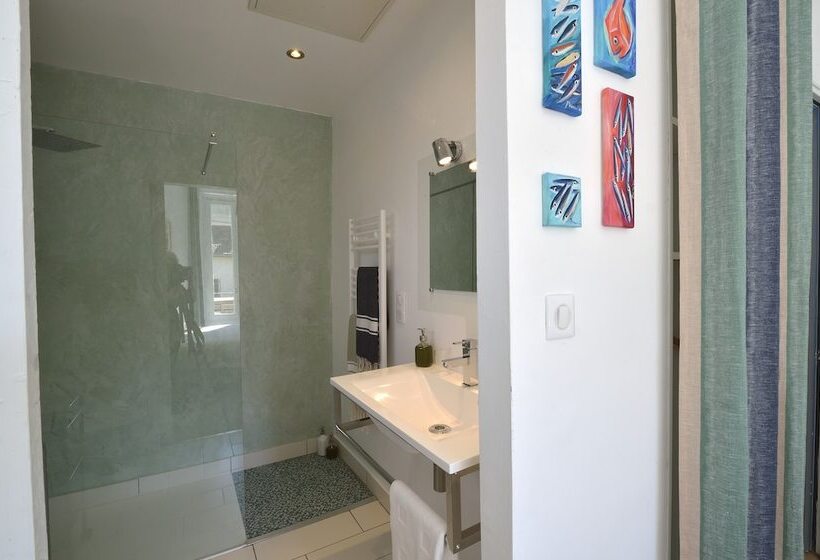غرفة قياسية مطلّة علي الحديقة, B&b Villa Du Roc Fleuri