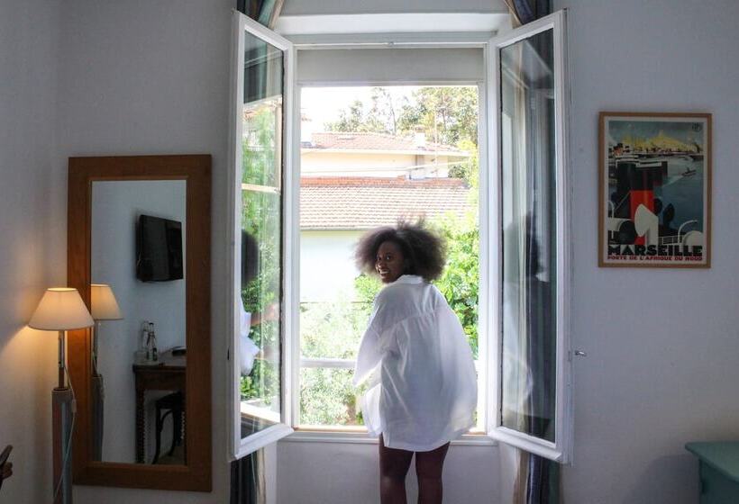 חדר סטנדרט נוף לגינה, B&b Villa Du Roc Fleuri