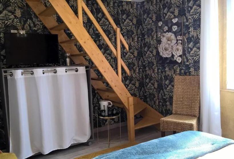 패밀리 룸, La Clé Des Champs