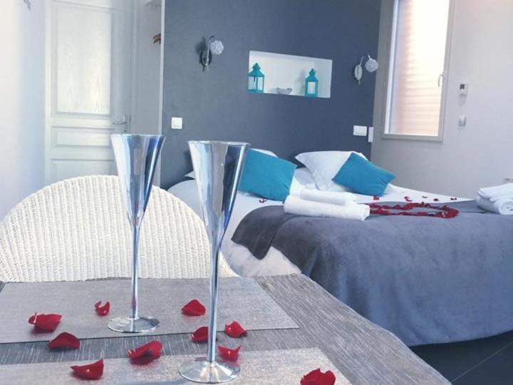 اتاق لوکس, La Villa Côté Cour