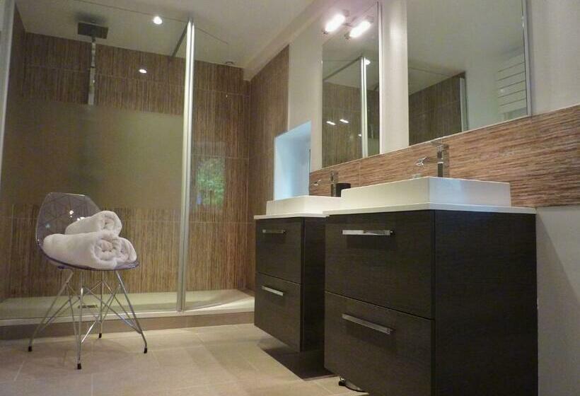 キングサイズベッドのスタンダードルーム, Maison D'hôtes Moulin Saint Julien