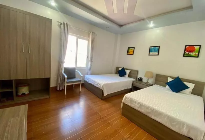 اتاق استاندارد با چشم‌انداز, Catba Central Hotel 2