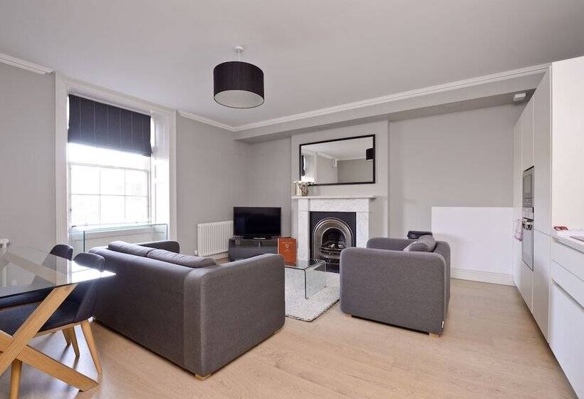 Apartamento Superior 2 Dormitórios, Destiny Scotland   Hill Street Apartments