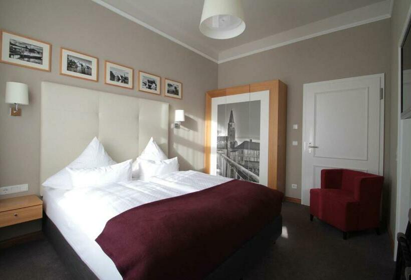 اتاق استاندارد, Am Molkenmarkt