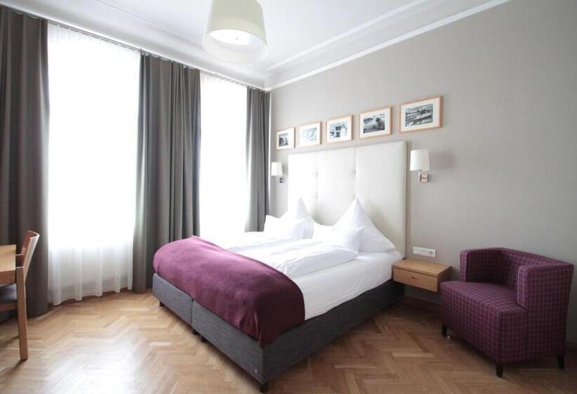 اتاق استاندارد, Am Molkenmarkt